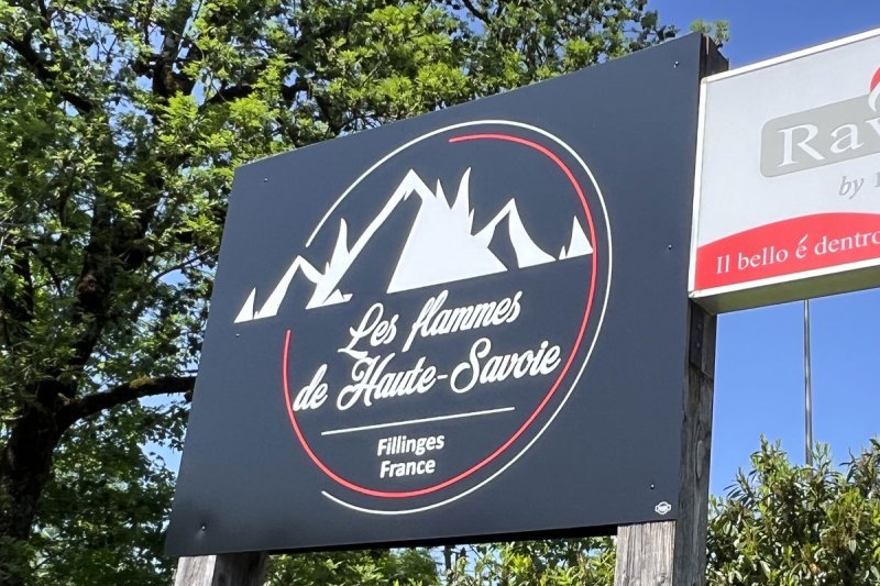 Panneau publicitaire